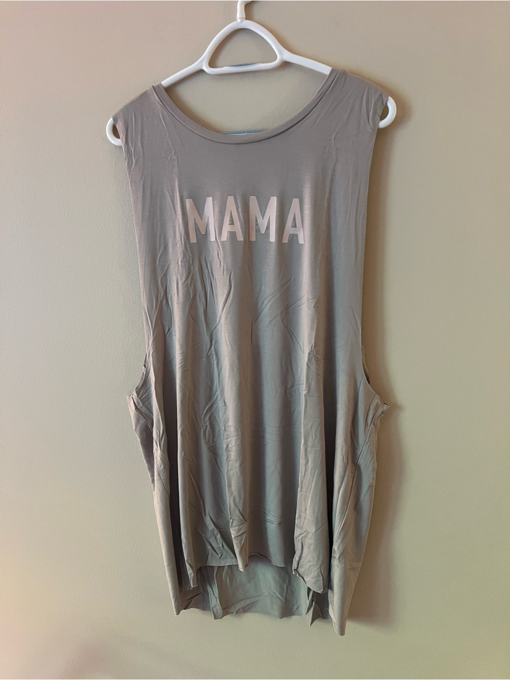 MAMA Sleeveless Tunic Top